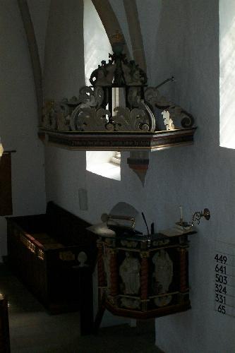 Lectern in Gerdhe.jpg